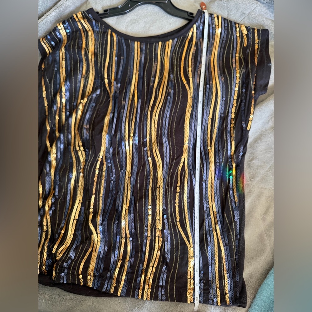 Vintage Edit by Jeanne Beker sequin top in black with blue/gold sequins - Picture 7 of 7
